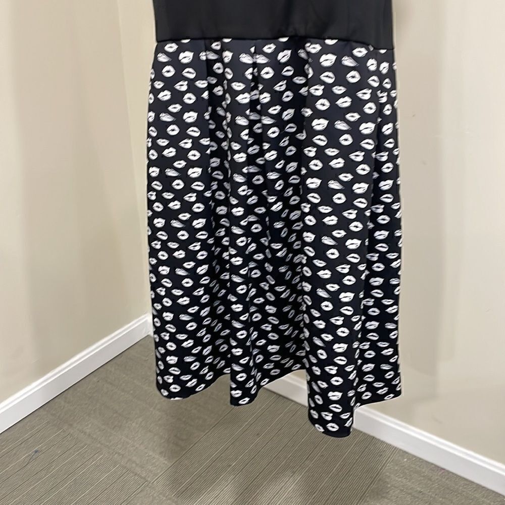 NWOT Hutch black dress with white lips. Size 3X 26/28 plus - Picture 3 of 10